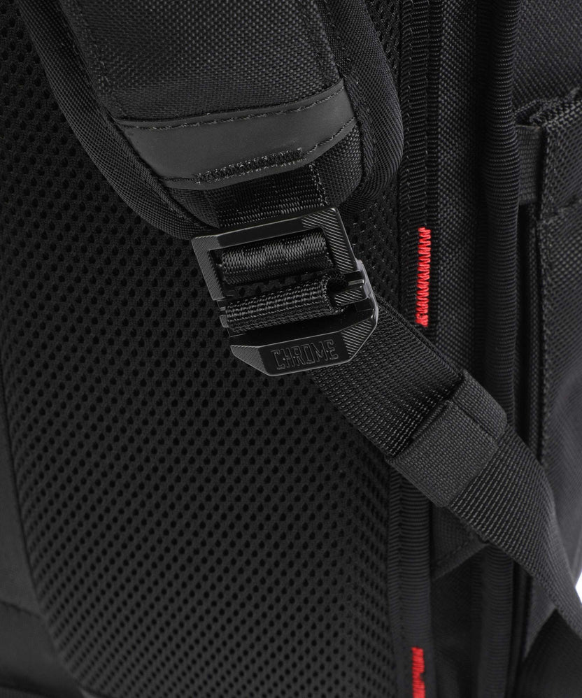 Chrome Hondo 18L Backpack black