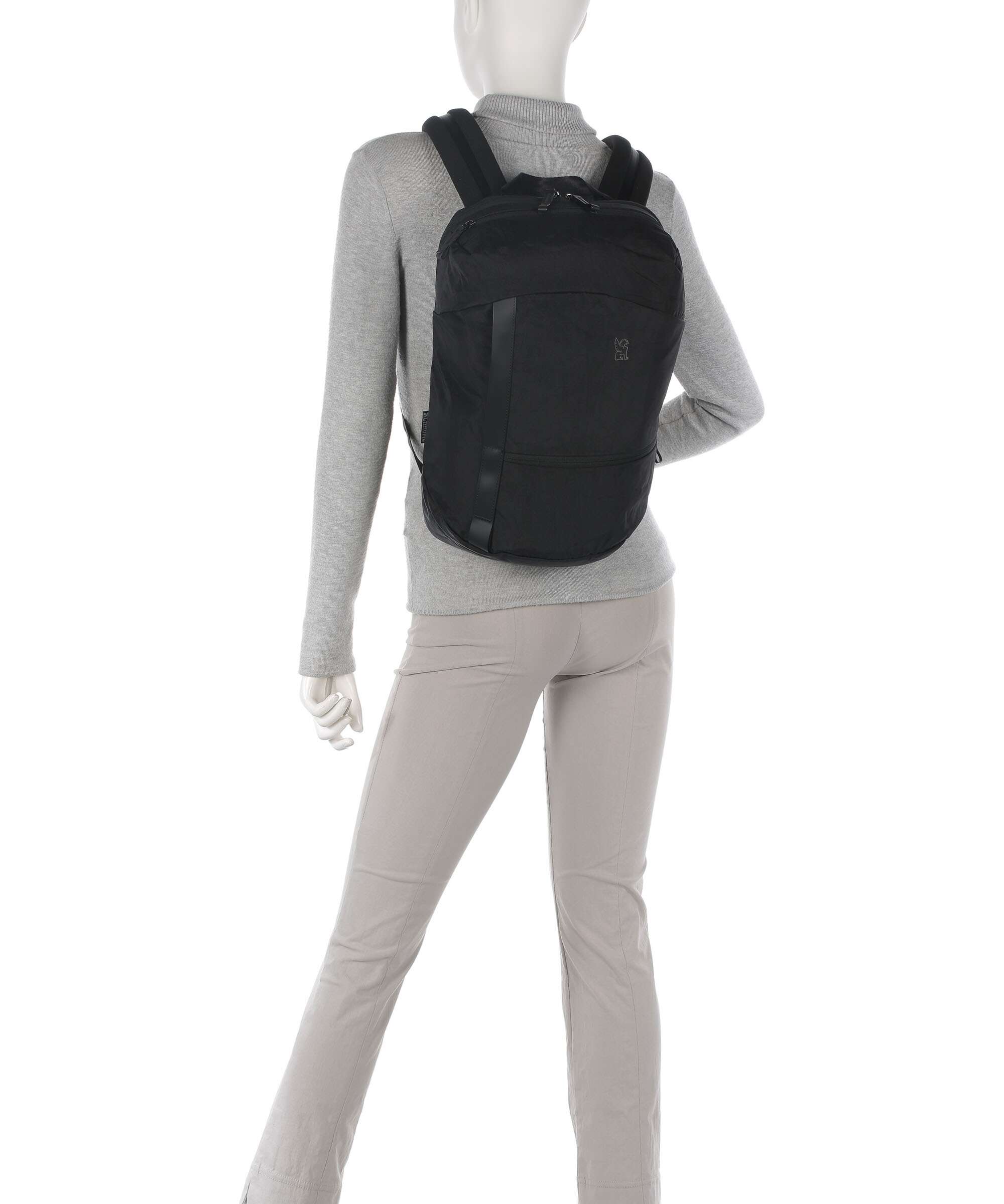 Chrome District Collection Camden 16 Backpack black