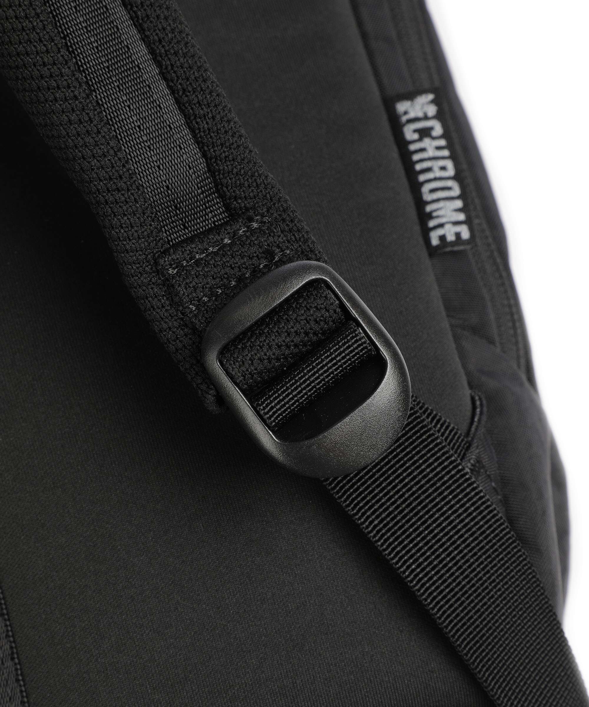 Chrome District Collection Camden 16 Backpack black