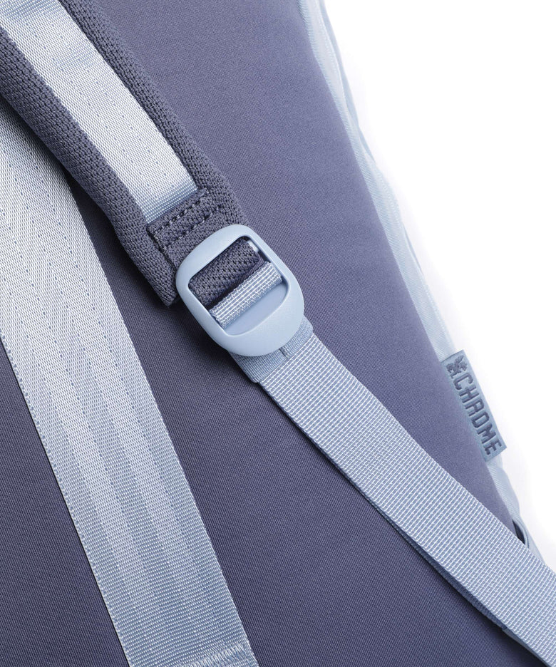 Chrome District Collection Camden 16L Backpack ice shadow