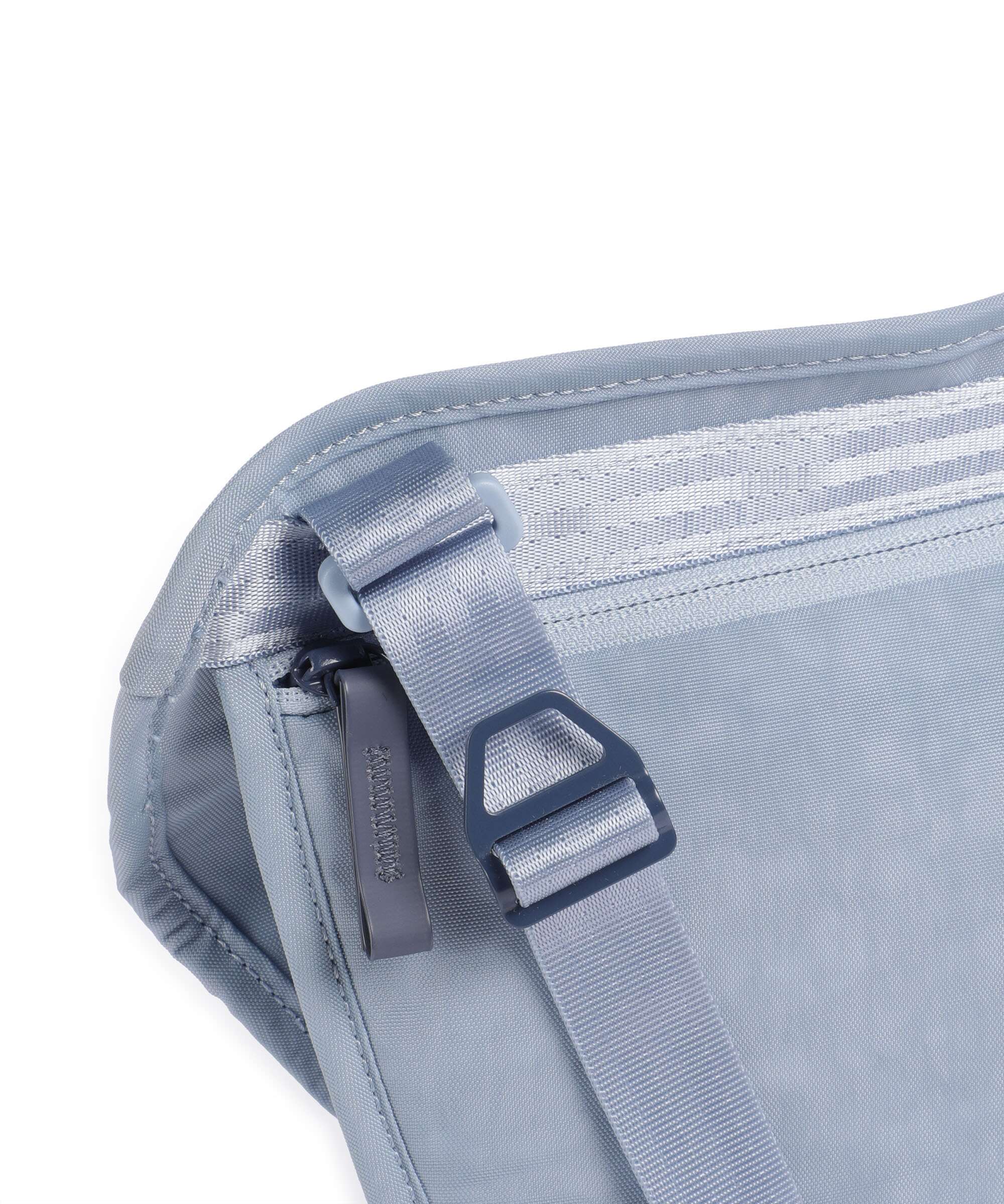 Chrome District Collection Sodo 3 Belt bag ice shadow