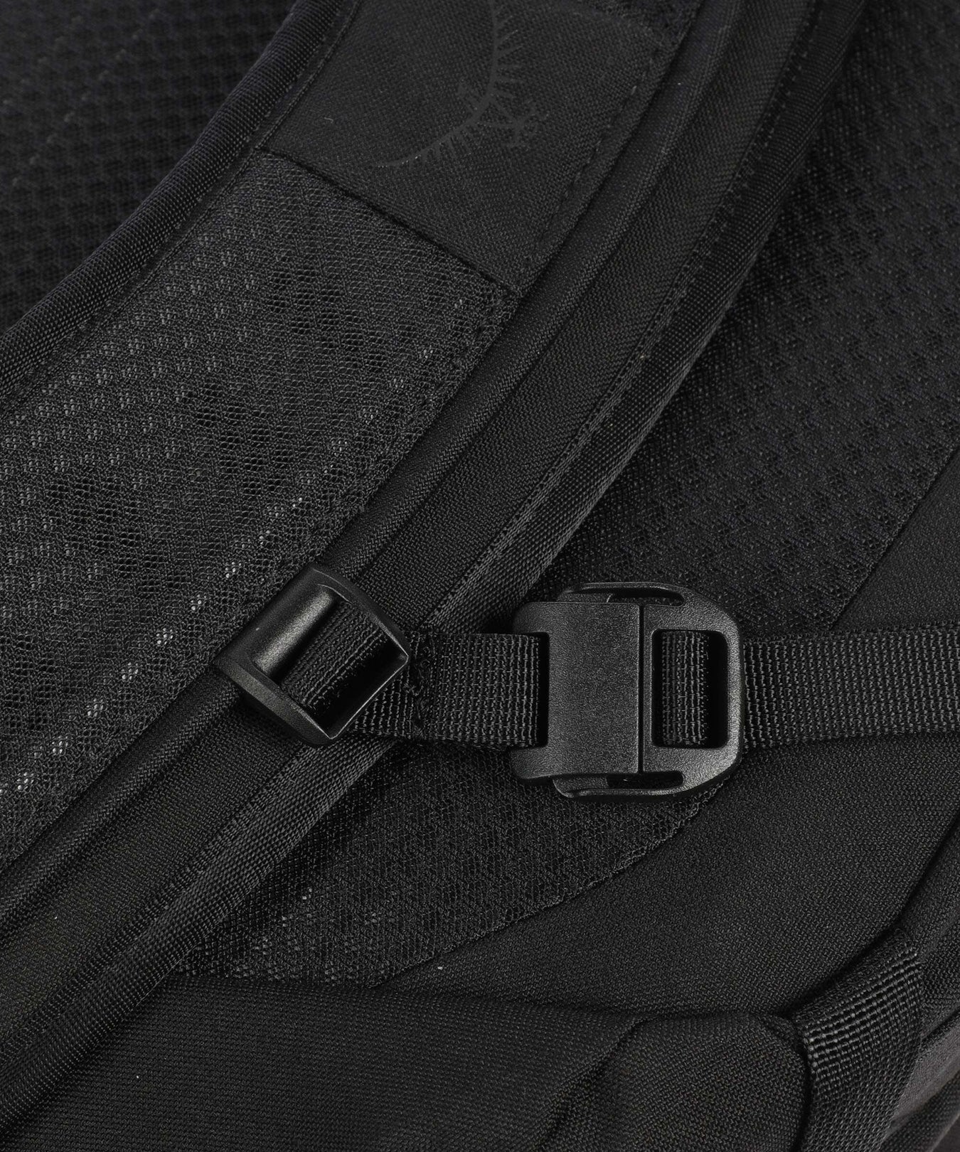 Osprey Metron 18 Messenger bag black anchor blue