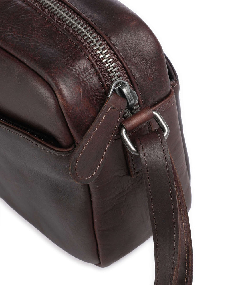 The Chesterfield Brand Cow Wax Pull Up Arona Crossbody bag brown