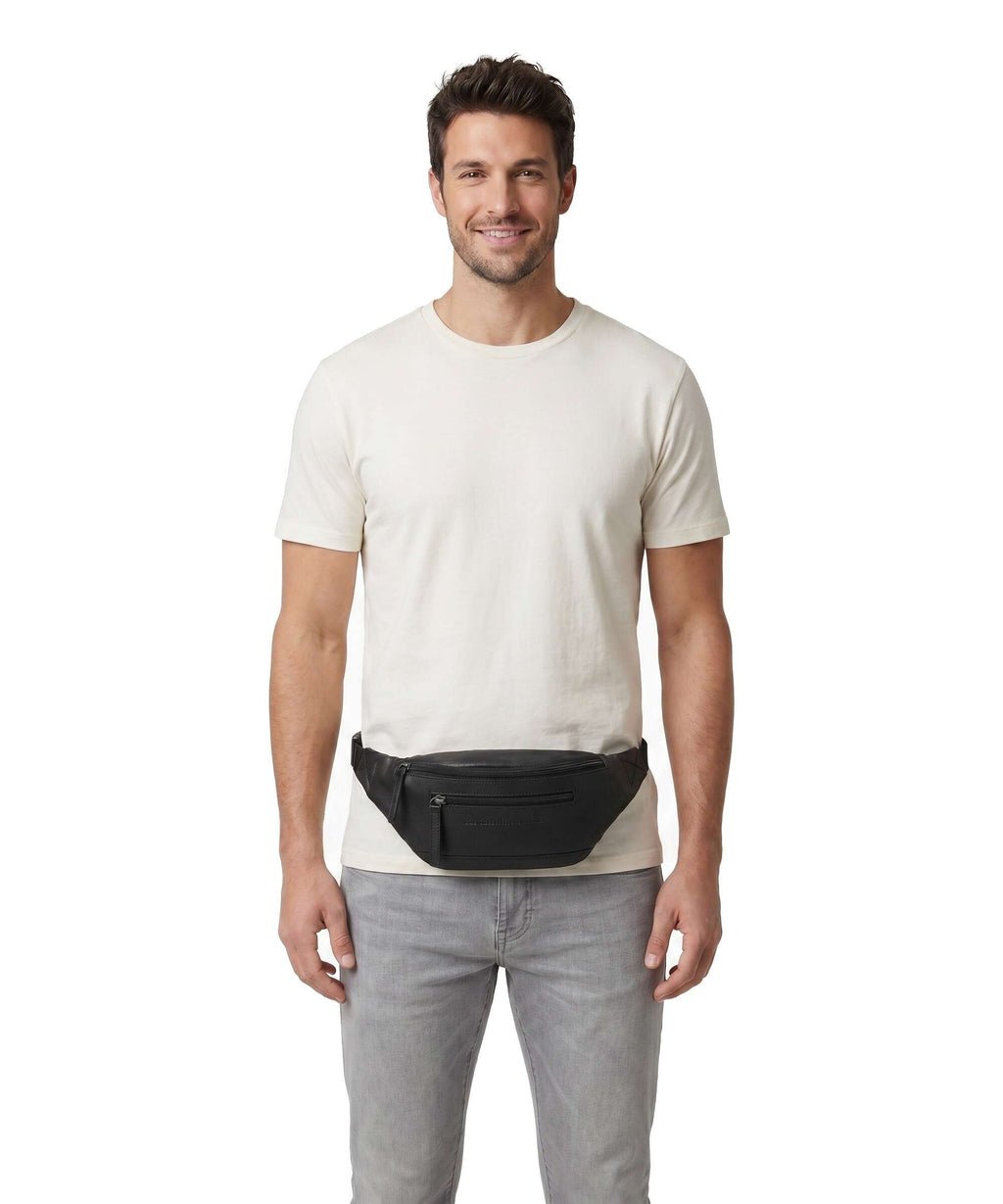 The Chesterfield Brand Wax Pull Up Cow Brana Belt bag black