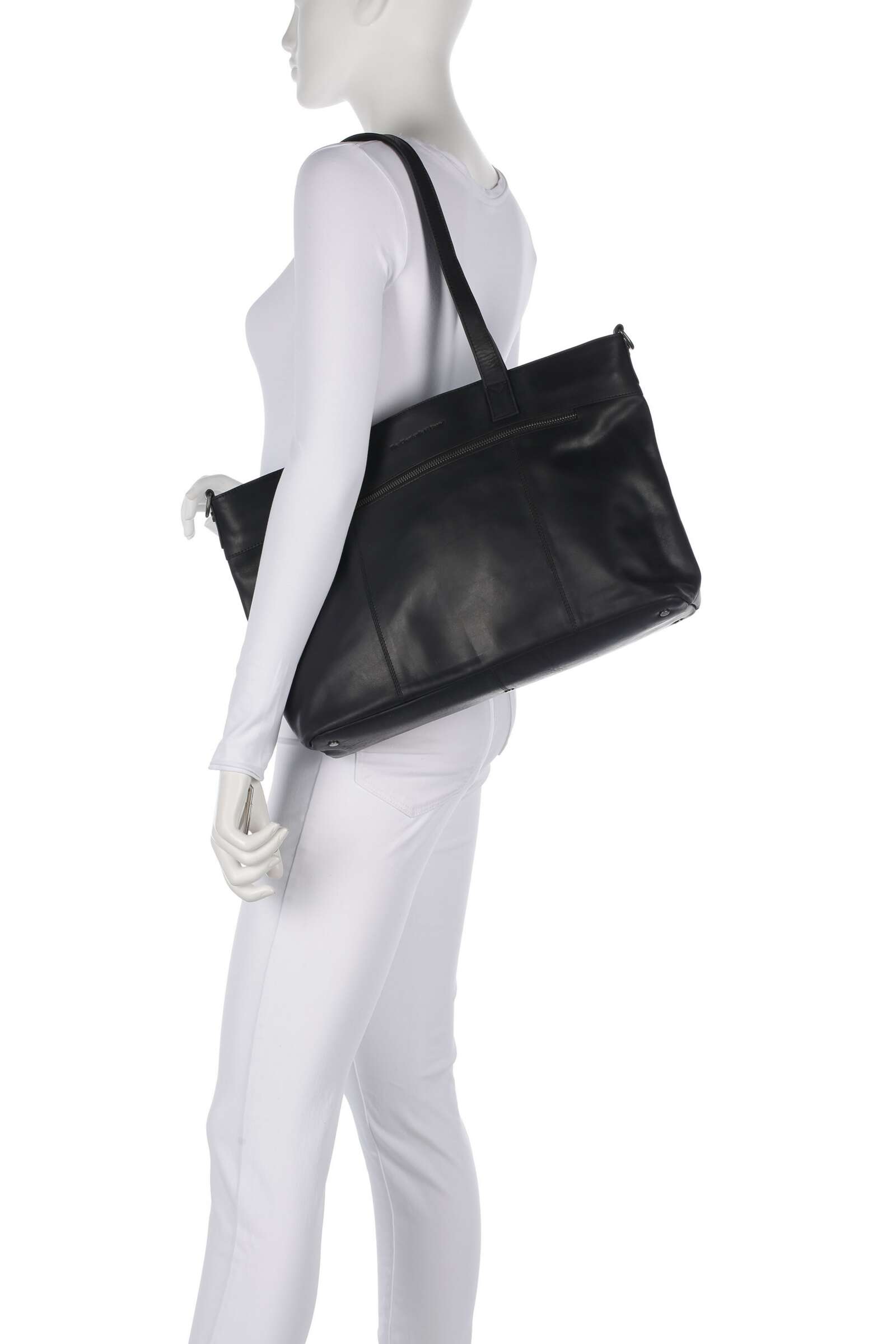 The Chesterfield Brand Wax Pull Up Cow Osira Tote bag black