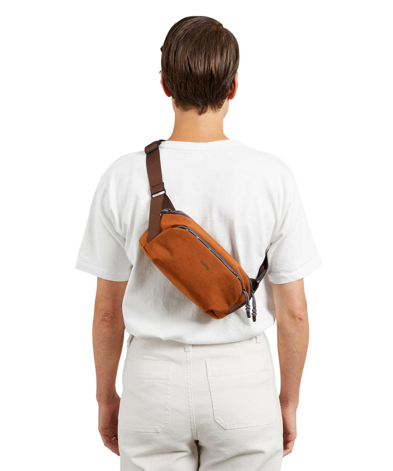 Bellroy Venture 2.5L Ready Fanny pack bronze