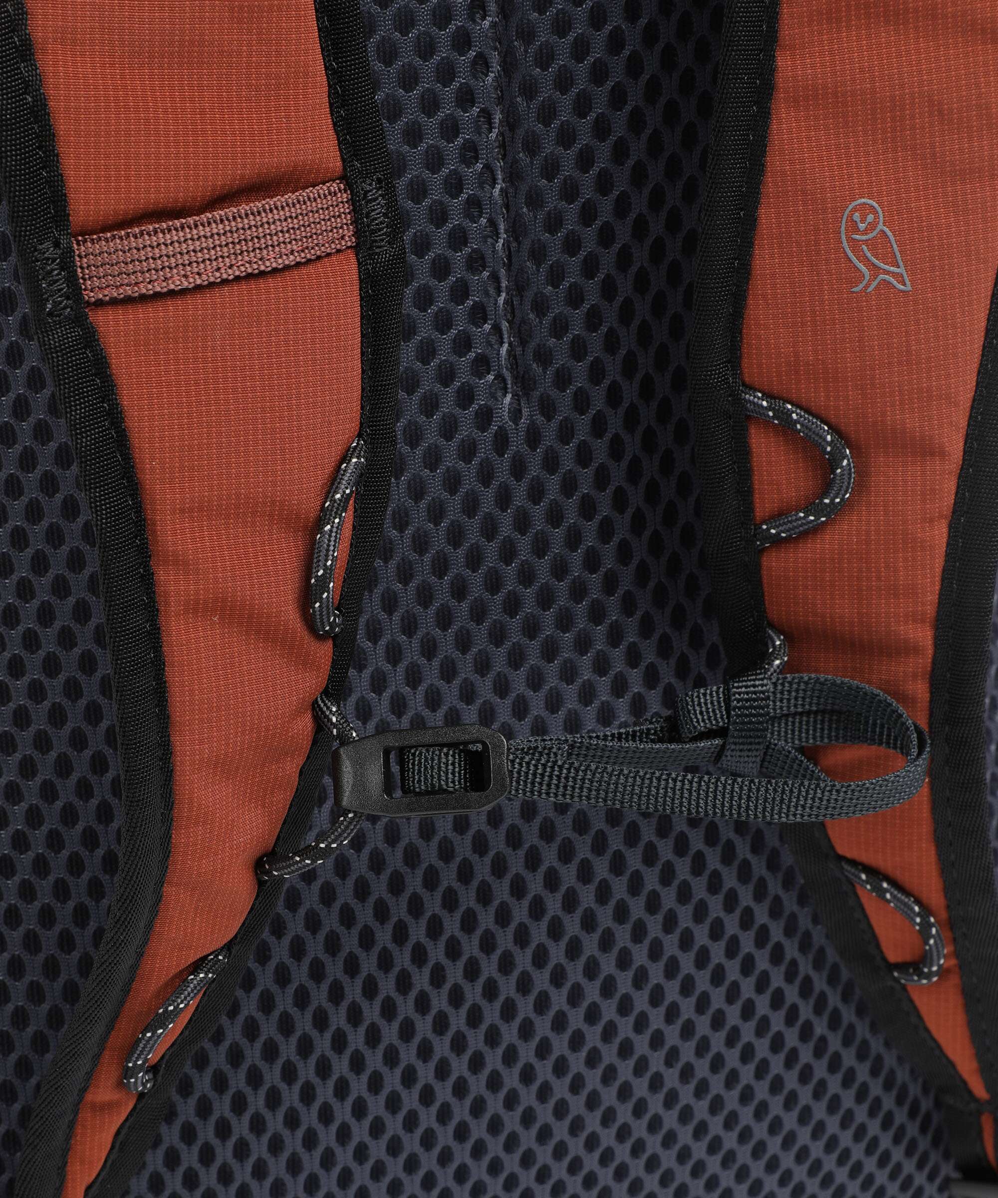 Bellroy Lite 20L Backpack clay