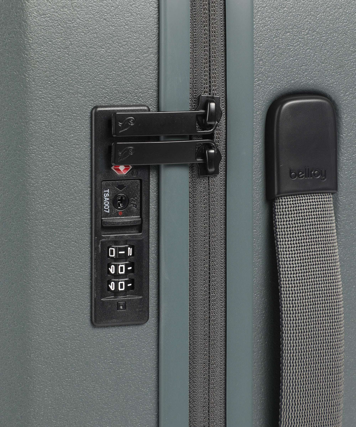 Bellroy Transit Spinner (4 wheels) everglade