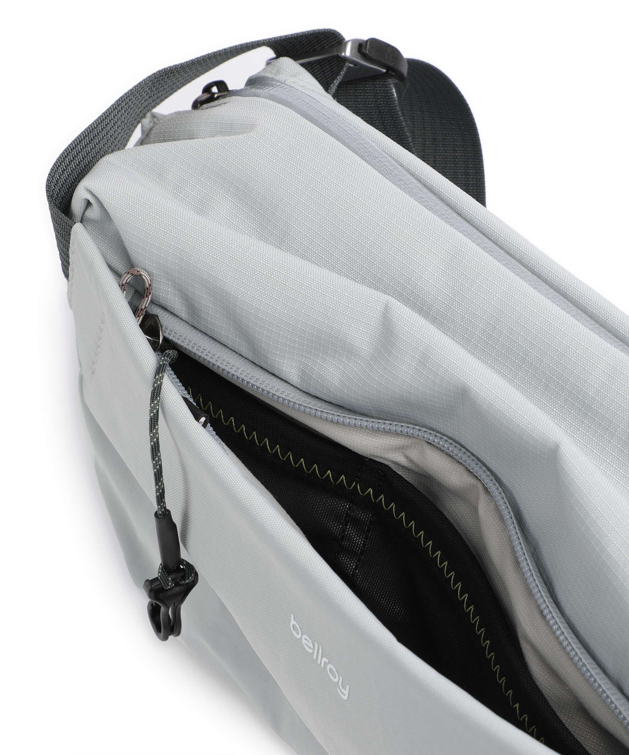 Bellroy Venture 9 Sling bag fog