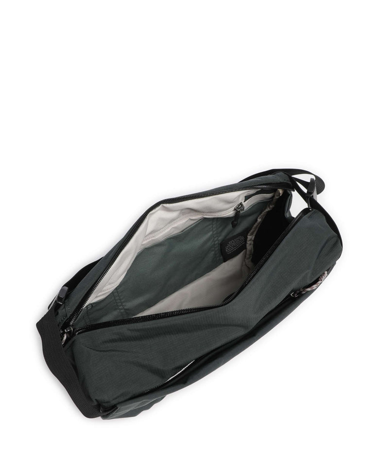 Bellroy Venture 9L Sling bag deep ocean