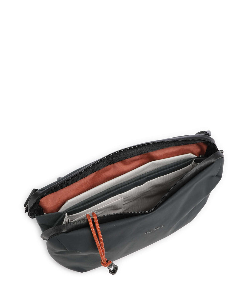Bellroy Venture 3L Crossbody bag deep ocean