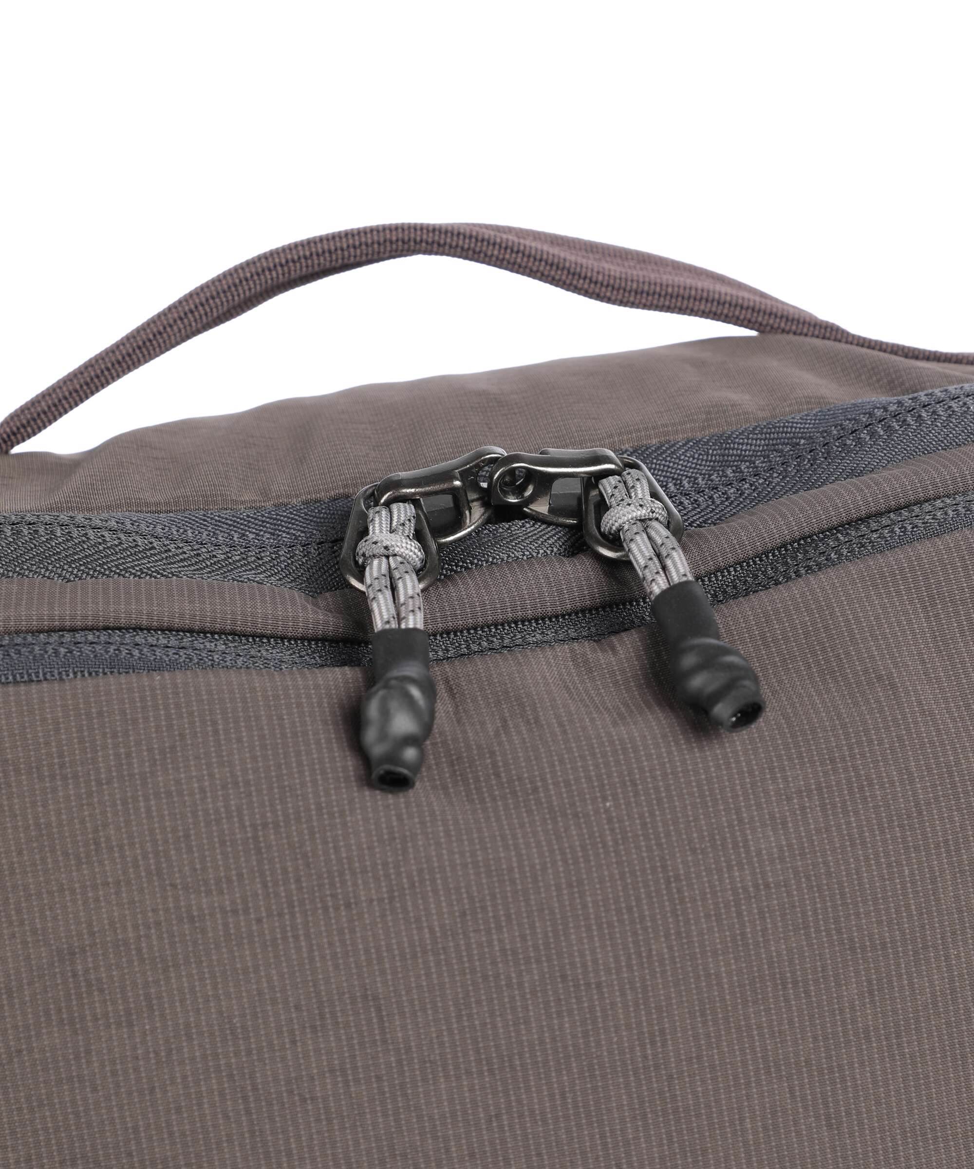 Bellroy Lite Travel bag with wheels riverrock