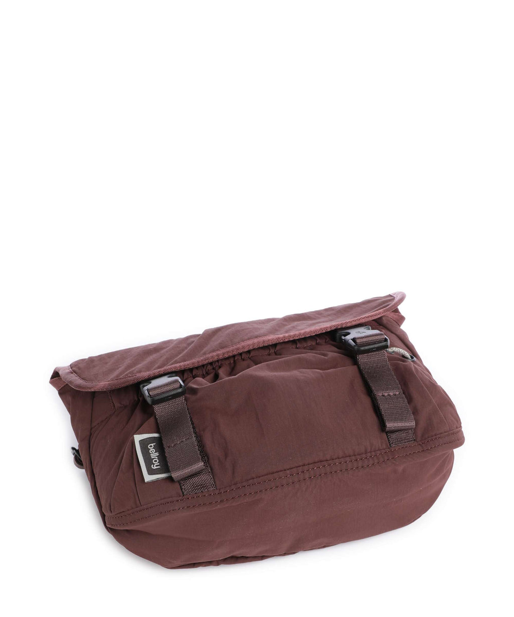 Bellroy Cinch 6 Mini Messenger bag burgundy